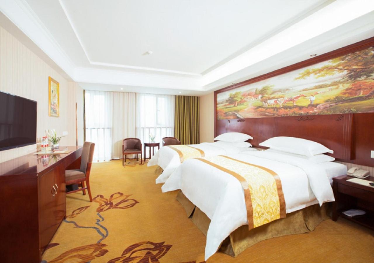 Vienna Classic Hotel Xi'an  Exterior photo